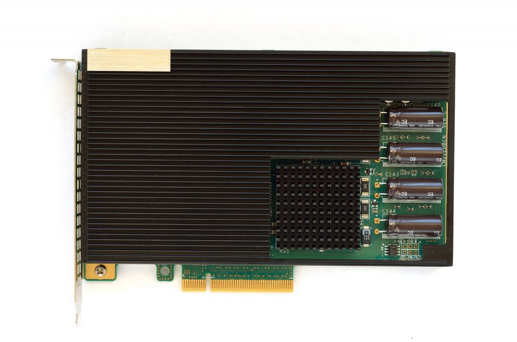 Een NVMe-SSD die aangesloten wordt op een PCIe-slot (
